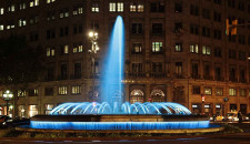 Barcelone - Fontaine sur le Passeig de Gràcia